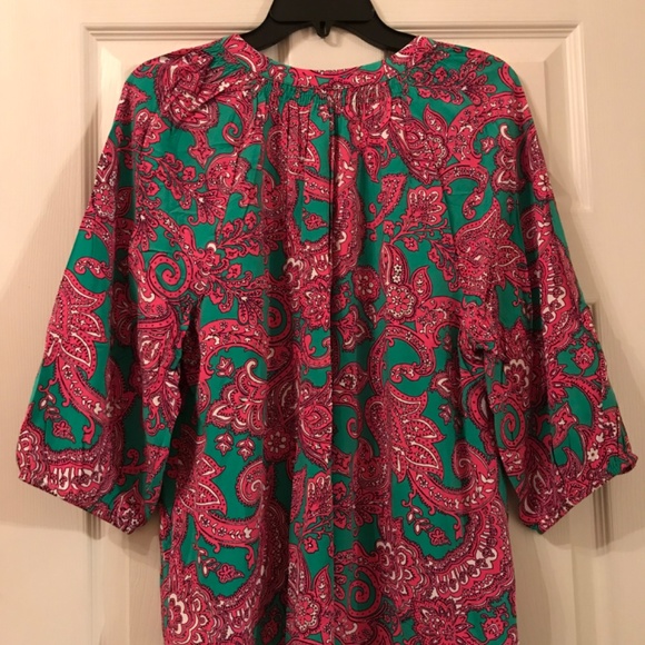 2 Crown & Ivy Curvy tops/tunics - Picture 5 of 10